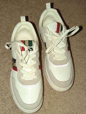 White Leather Sneaker with Green & Red Stripe